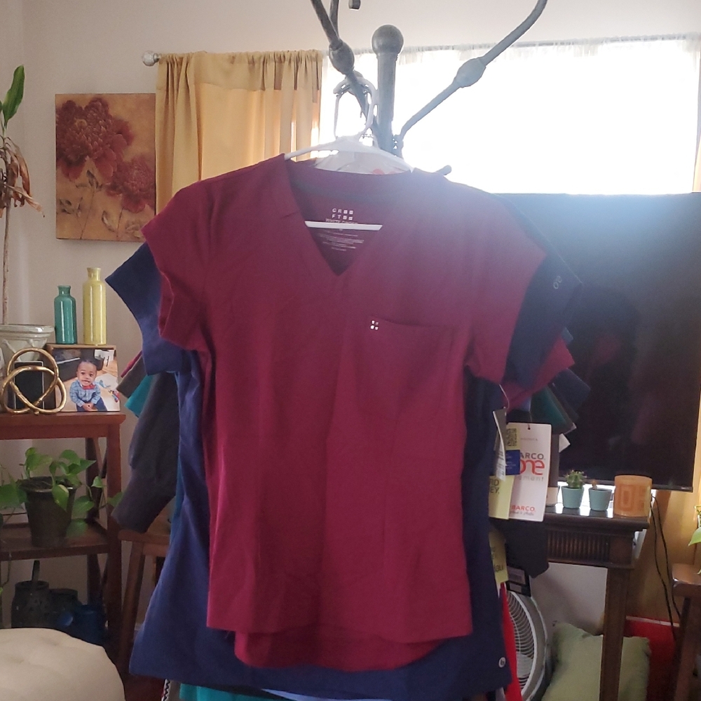 FIGS Burgundy Scrub Top